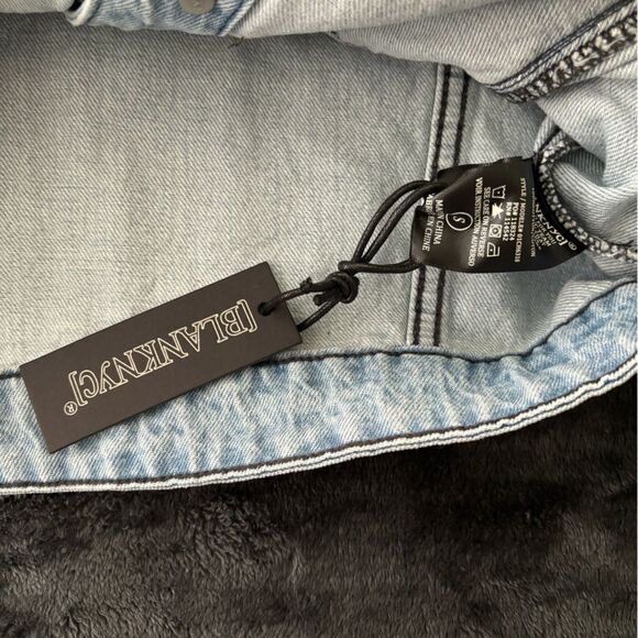 BlankNYC Steal the Show Blue Denim Jacket Drop Shoulder Trucker Jacket SZ Small - Picture 4 of 5